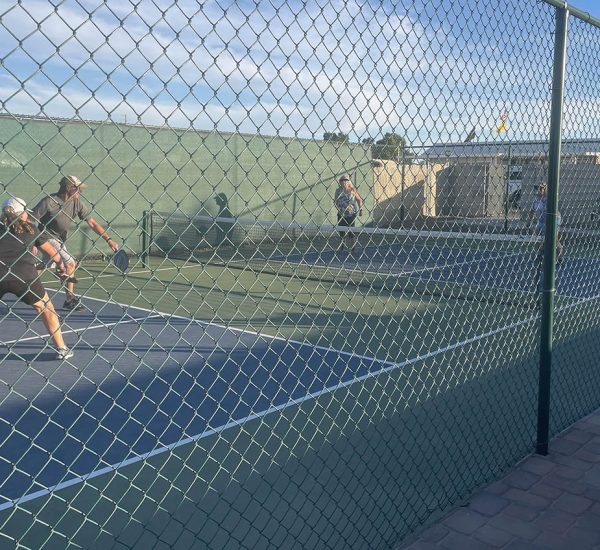 pickleball courts at western sands rv resort