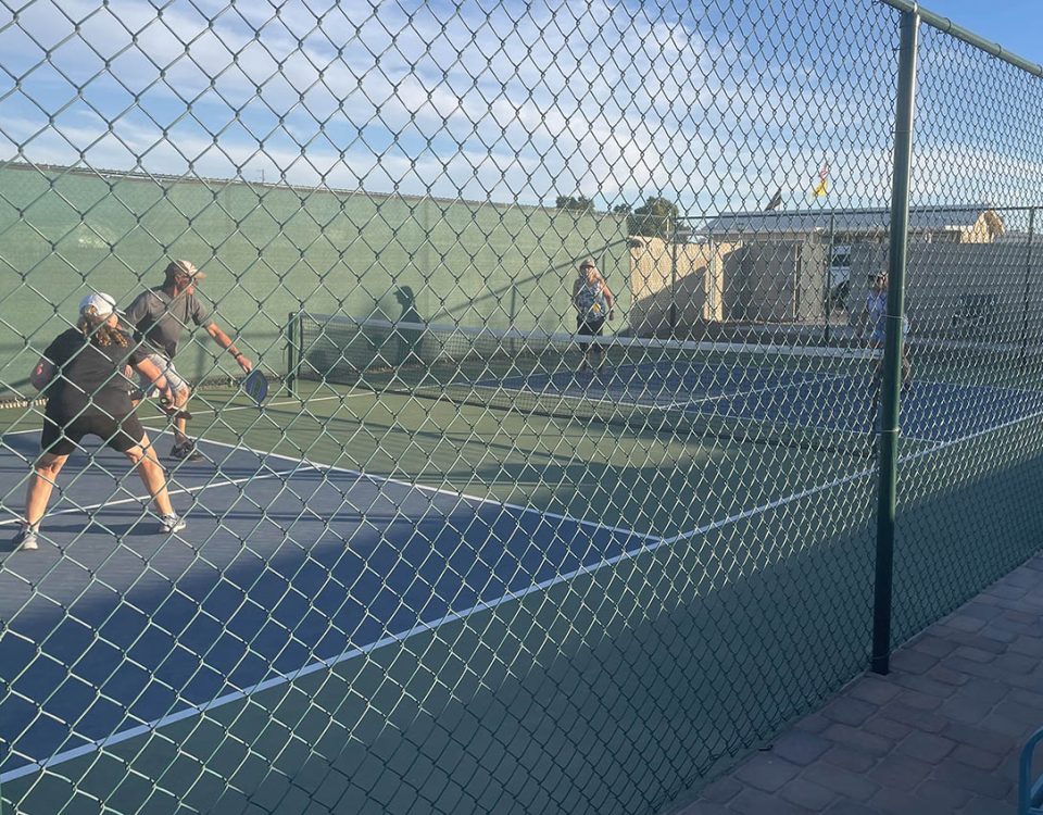 pickleball courts at western sands rv resort